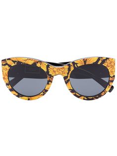 Versace Eyewear солнцезащитные очки в оправе кошачий глаз с принтом