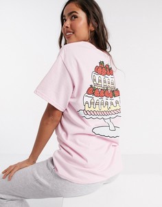 Oversized-футболка с принтом клубничного торта на спине New Love Club​​​​​​​-Розовый цвет