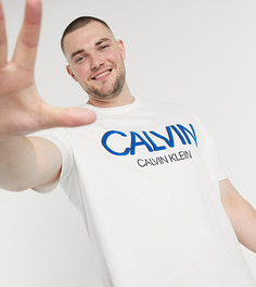 Белая футболка с контрастным большим​​​​​​​ логотипом Calvin Klein Big and Tall-Белый