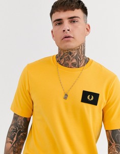 Желтая футболка с логотипом Fred Perry-Желтый