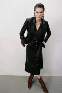 Юбка миди из искусственной кожи Zara