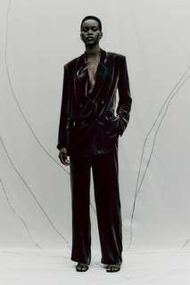 Брюки прямого кроя из бархата Zara