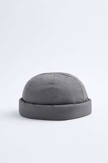 Уплотненная шапка Zara