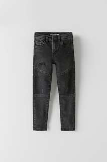 Черные джинсы в байкерском стиле с потертостями Zara