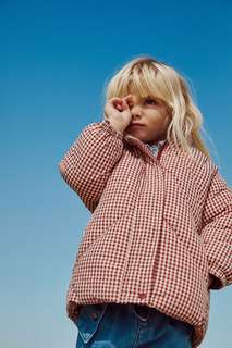 Пуховик в клетку виши Zara