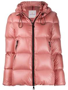 Moncler пуховик с капюшоном и нашивкой-логотипом