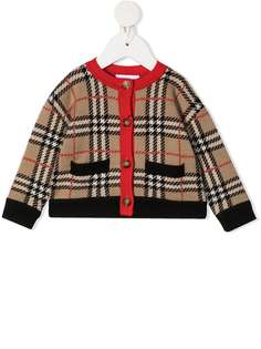 Burberry Kids клетчатый кардиган на пуговицах