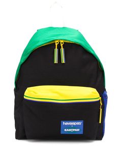 Eastpak рюкзак в стиле колор-блок из коллаборации с Havaianas