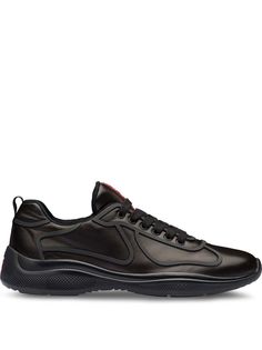 Prada кроссовки на шнуровке