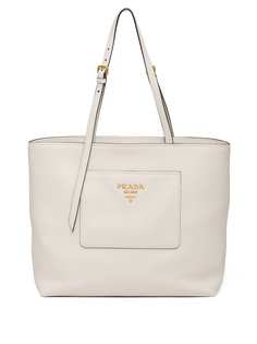 Prada сумка-тоут с металлическим логотипом