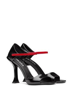 Prada двухцветные босоножки