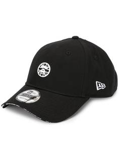 AAPE BY *A BATHING APE® бейсболка с вышитым логотипом