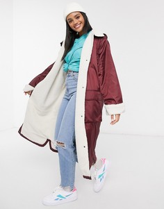 Бордовый дождевик макси с подкладкой из искусственного меха ASOS DESIGN-Красный