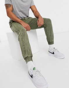 Узкие джоггеры цвета хаки Bershka-Зеленый