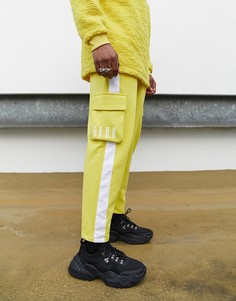 Узкие джоггеры с карманами по бокам и принтом логотипа от комплекта ASOS Dark Future-Желтый
