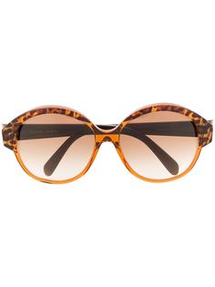 Celine Eyewear солнцезащитные очки в массивной оправе