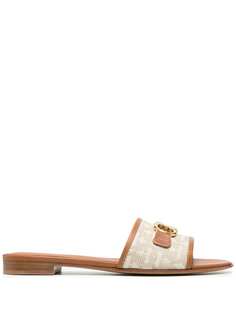 Salvatore Ferragamo сандалии с декором Gancini