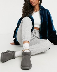 Серые ботинки UGG-Серый