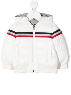 Moncler Enfant полосатый пуховик с капюшоном