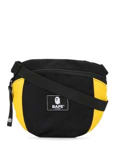 A BATHING APE® сумка-мессенджер с нашивкой-логотипом