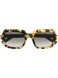 Givenchy Eyewear солнцезащитные очки черепаховой расцветки