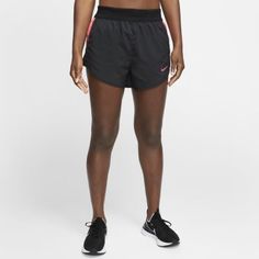Женские беговые шорты Nike