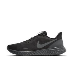 Мужские беговые кроссовки Nike Revolution 5
