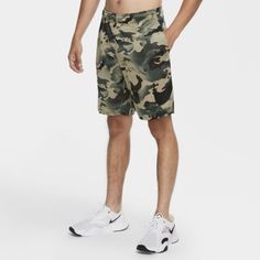 Мужские шорты для тренинга с камуфляжным принтом Nike Dri-FIT