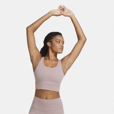 Женская укороченная футболка из ткани Infinalon Nike Yoga Luxe