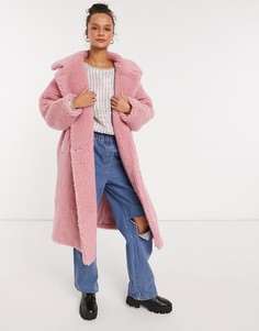 Розовое пальто из искусственного меха Monki-Розовый цвет