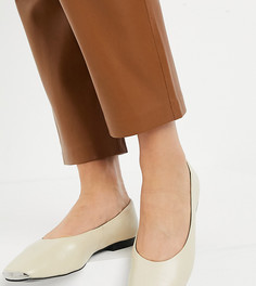 Кожаные туфли цвета слоновой кости на плоской подошве с металлическим носком ASRA Exclusive Fleur-Белый