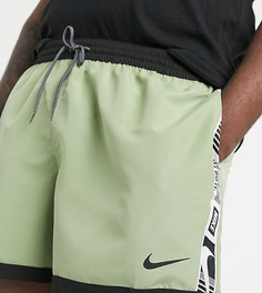 Волейбольные шорты хаки 5 дюймов с фирменной лентой Nike Swimming Plus-Зеленый