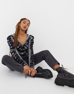 Топ с присборенным лифом, вышивкой и пестрым принтом ASOS DESIGN-Черный