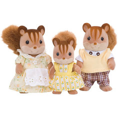 Игровой набор Sylvanian Families Семья Белок, 3 фигурки Эпоха Чудес