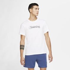 Мужская футболка для тренинга с логотипом Swoosh Nike Dri-FIT