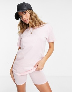 Комплект из oversized-футболки и шортов в розовом цвете In The Style-Розовый