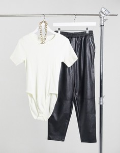 Бежевое боди с круглым вырезом River Island-Neutral