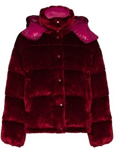 Moncler пуховик Daos