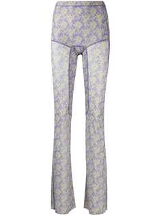 Charlotte Knowles расклешенные брюки с цветочным принтом