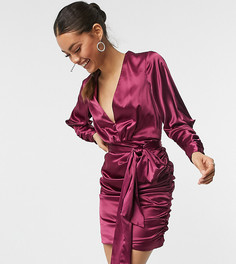 Темно-малиновое атласное платье мини со сборками и длинными рукавами Chi Chi London Petite-Розовый