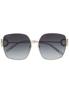 Salvatore Ferragamo солнцезащитные очки SF243SR в массивной оправе