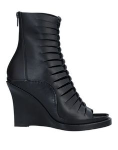 Полусапоги и высокие ботинки Ann Demeulemeester