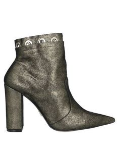 Полусапоги и высокие ботинки Werner