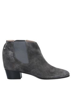 Полусапоги и высокие ботинки Golden Goose