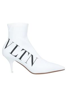 Полусапоги и высокие ботинки Valentino