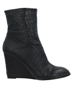 Полусапоги и высокие ботинки Del Carlo