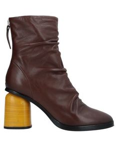 Полусапоги и высокие ботинки Halmanera