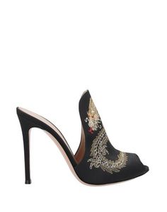 Сандалии Gianvito Rossi