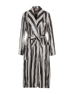 Легкое пальто History Repeats