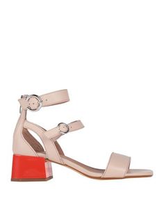 Сандалии Janet & Janet